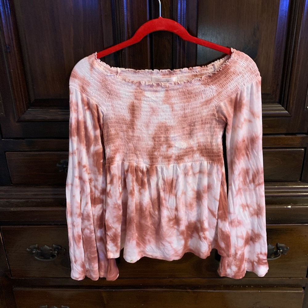 Off the shoulder shirred tye dye top